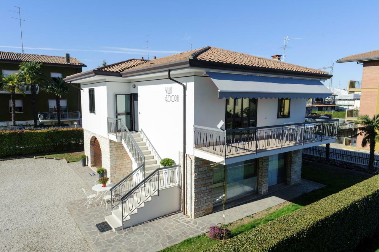 Villa Azdora Πεσκιέρα ντελ Γκάρντα Εξωτερικό φωτογραφία